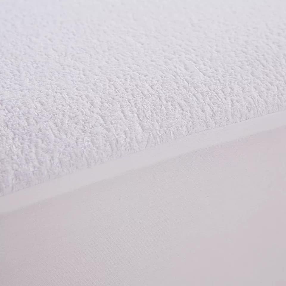 Αδιάβροχο Επίστρωμα με Περιμετρική Φάσα - Λευκό